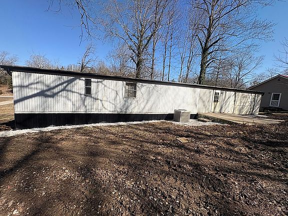 2nd image of 14795 Morgantown Rd