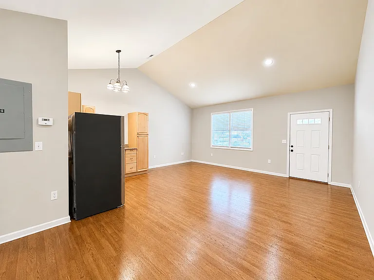 2421-2455 Homewood Ave #2449 — Photo 5