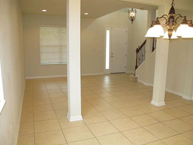7844 Brofield Ave — Photo 3