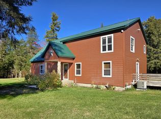 604 E Fruitvale Rd, Montague, MI 49437