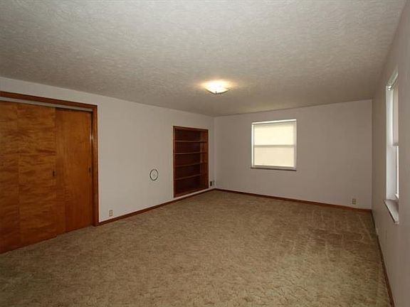 3rd image of 1234 Craft Road
