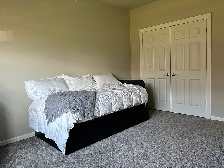5192 Sassafras Dr #210 — Photo 23
