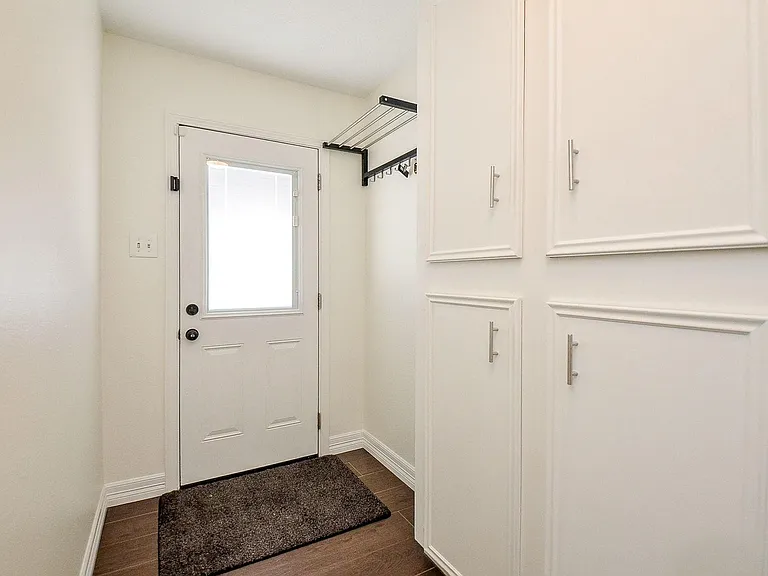 15614 Dawnbrook Dr — Photo 19