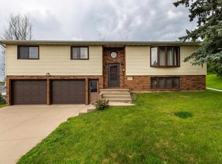 2175 Ascension St, Dubuque, IA 52001