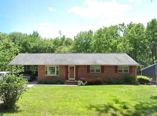 6000 Calhoun Dr, Fredericksburg, VA 22407