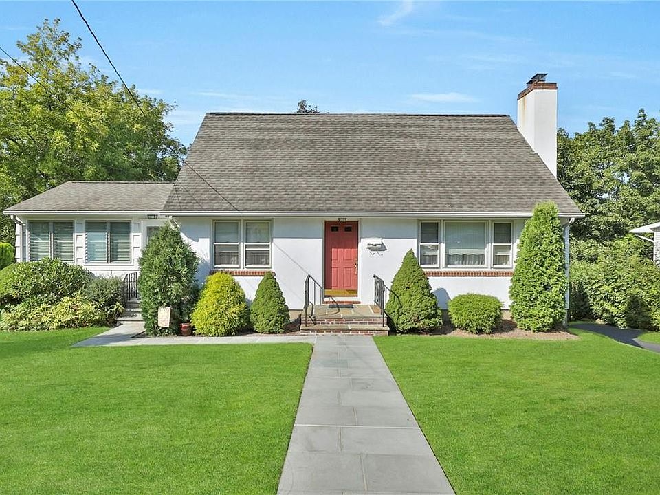1st image of 135 Marietta Avenue