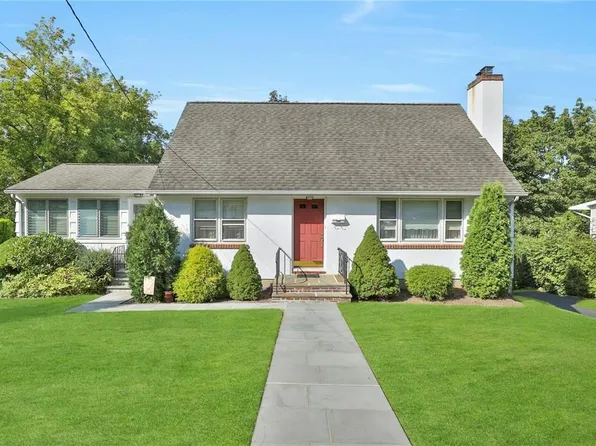 135 Marietta Avenue, Hawthorne, NY 10532