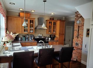 17 Elm St, Dover, NH 03820