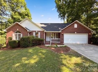 6018 Bryant Ln, Waxhaw, NC 28173
