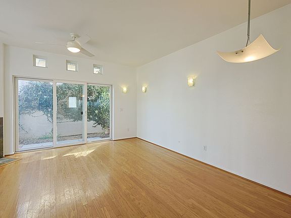 3rd image of 541 Juniper St