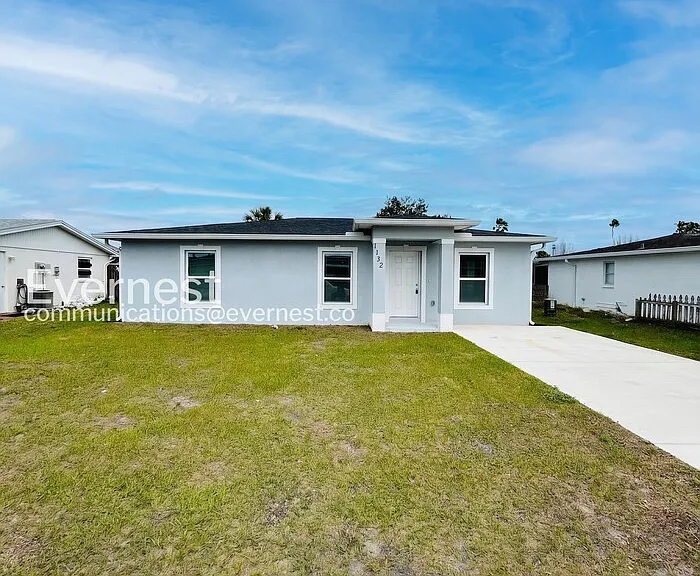 1132 Maybury Dr — Photo 2