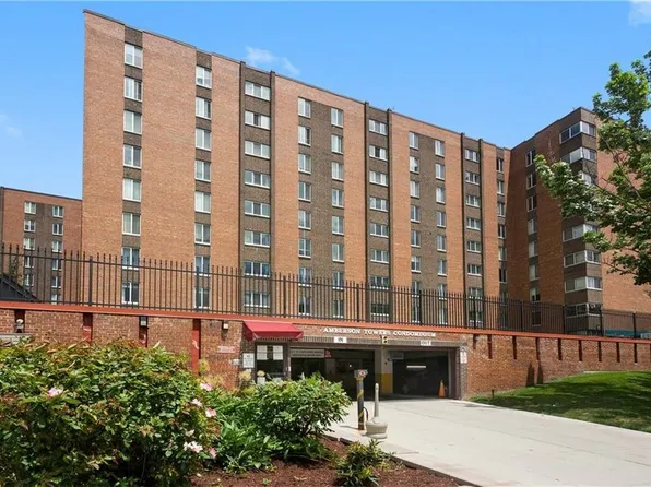 5 Bayard Rd APT 910, Pittsburgh, PA 15213