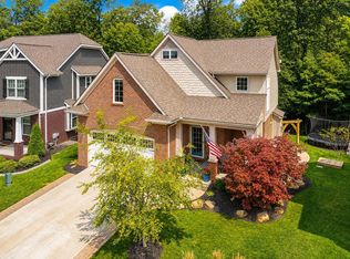 28610 Cottage Ln, New Hudson, MI 48165
