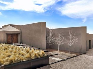 32 Sunflower Dr, Santa Fe, NM 87506