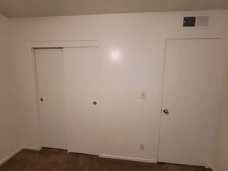 4949 N Gearhart Ave — Photo 30
