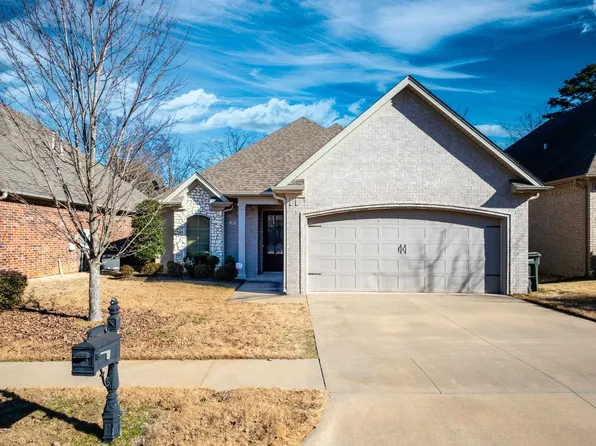 35 Bishop Pl, Little Rock, AR 72223