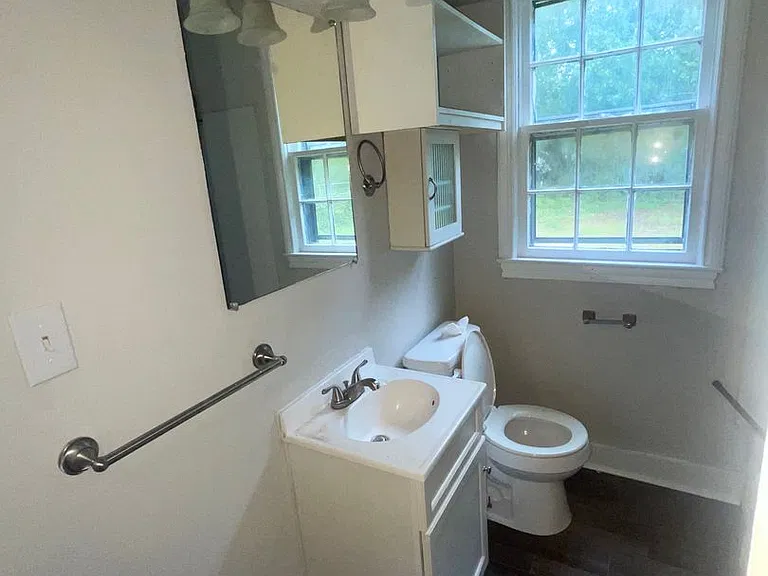 1115 Arrington Ave SW — Photo 12