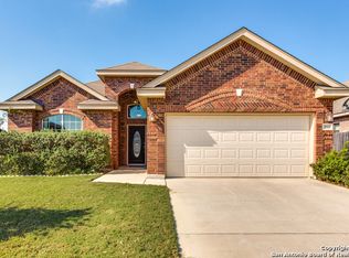 13501 Mathews Park, Live Oak, TX 78233