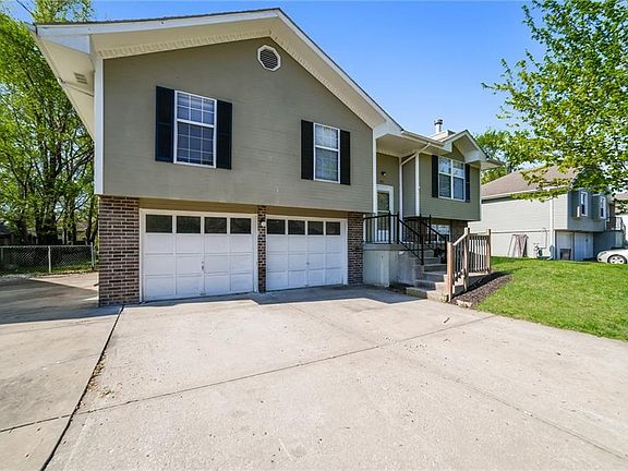 5th image of 601 Willow Dr