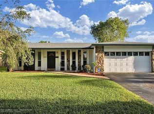 9030 SW 52nd St, Cooper City, FL 33328