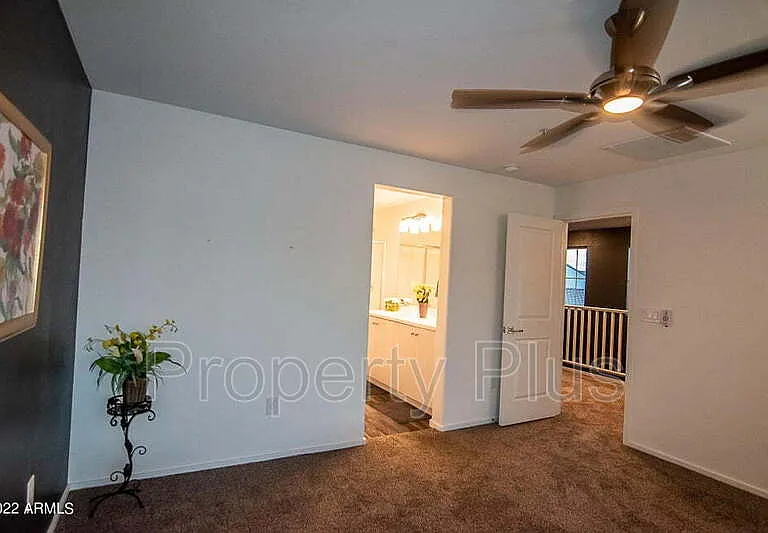 2362 E Huntington Dr — Photo 8