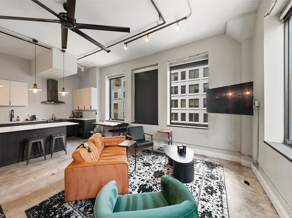 705 Main St Unit 404, Houston, TX 77002