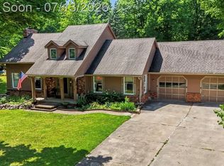 3284 Pratt Rd, Metamora, MI 48455