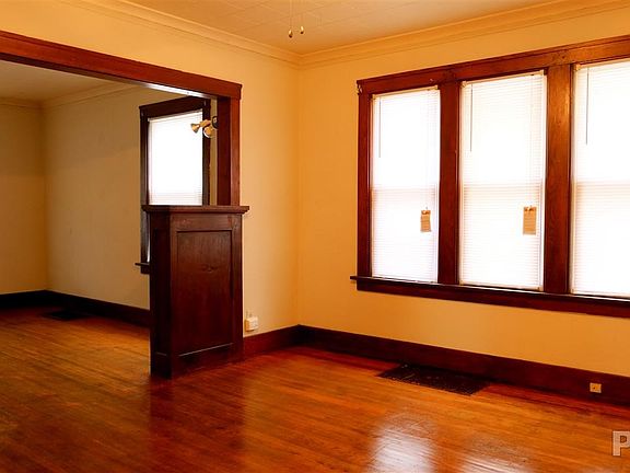 4th image of 1117 W McClure Ave
