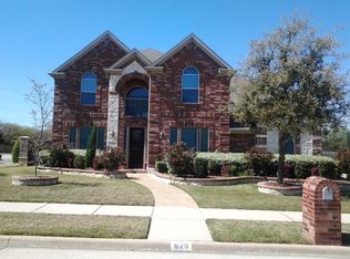 629 Twin Hills Ln, Desoto, TX 75115