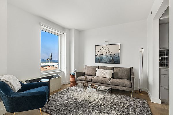 1st image of 15 Bridge Park Dr APT 10F
