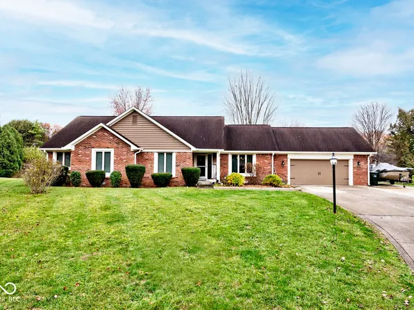 1906 Huntington Ct, Indianapolis, IN 46229