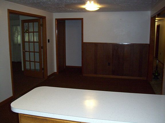 3rd image of 1031 Truxell Dr