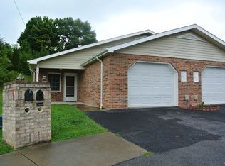 871 Cobblestone Pl, Kingsport, TN 37660