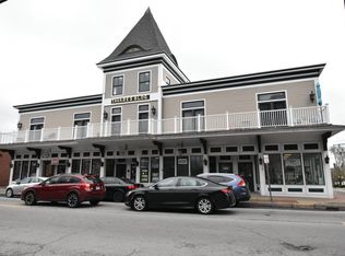 14 Joyce St APT 101, Warren, RI 02885