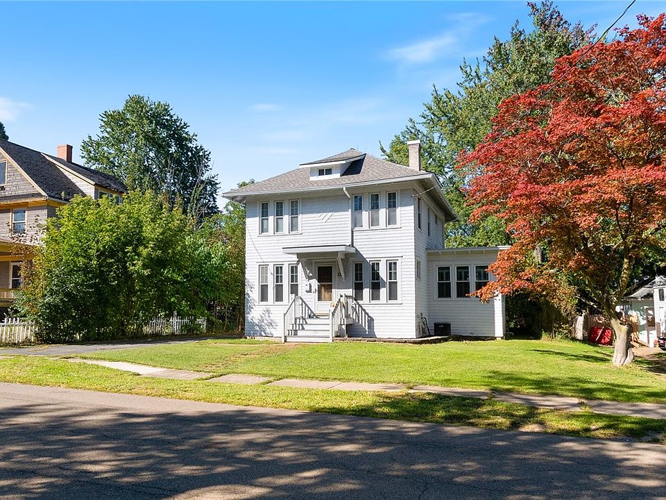 1st image of 122 Wilson St