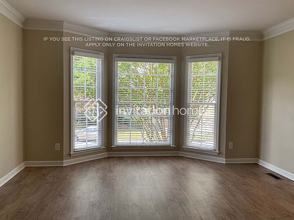 4th image of 2752 Wyndcliff Way