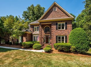 5001 Coburn Ct, Charlotte, NC 28277