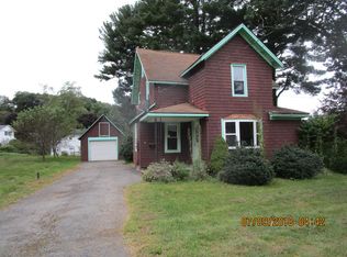 76 Campmeeting St, Sidney, NY 13838