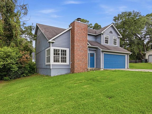 2nd image of 2505 Bluebell Pl