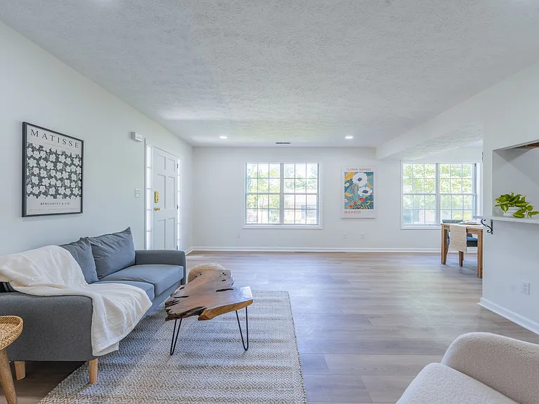 3123 S Eden Dr — Photo 4