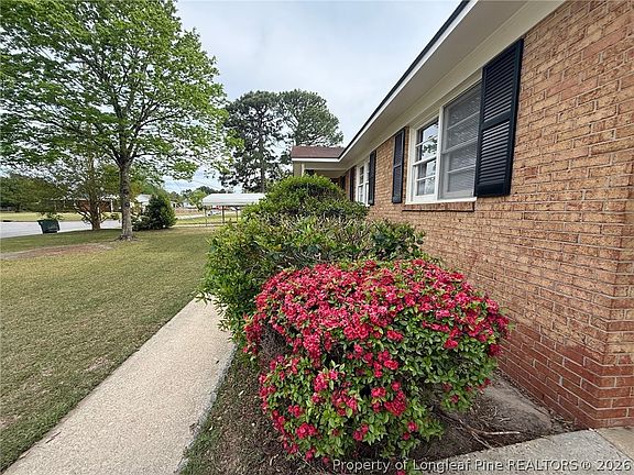 3rd image of 2616 Phoenician Dr
