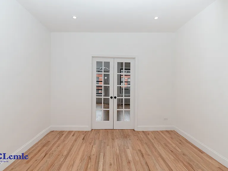 215 E 88th St #5FW — Photo 12