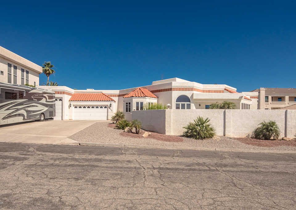 1st image of 2090 Palmer Dr