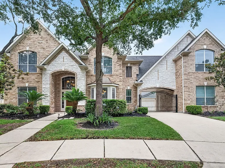 3406 Mystic Port Ct — Photo 1