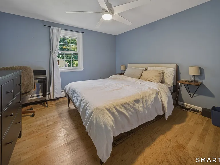 32 Fox Den Rd — Photo 16