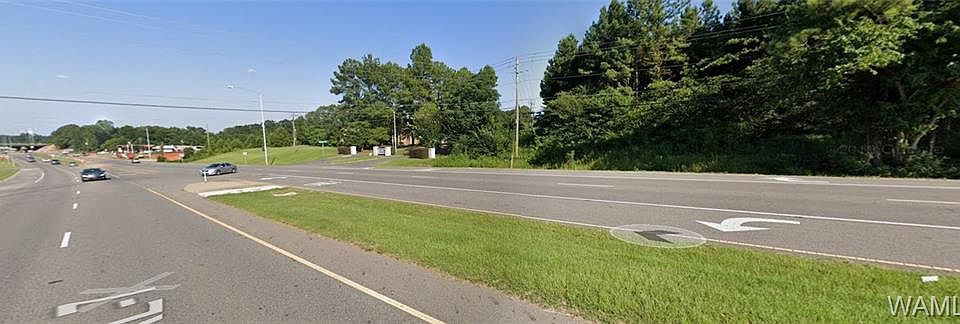 2nd image of 4320 Skyland Blvd E