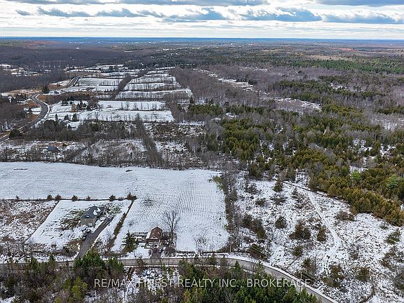 2nd image of 60 Miller Rd