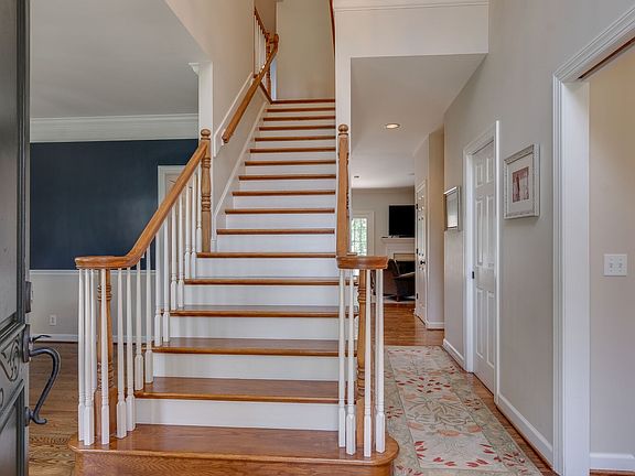 5th image of 518 Sandpiper Cir