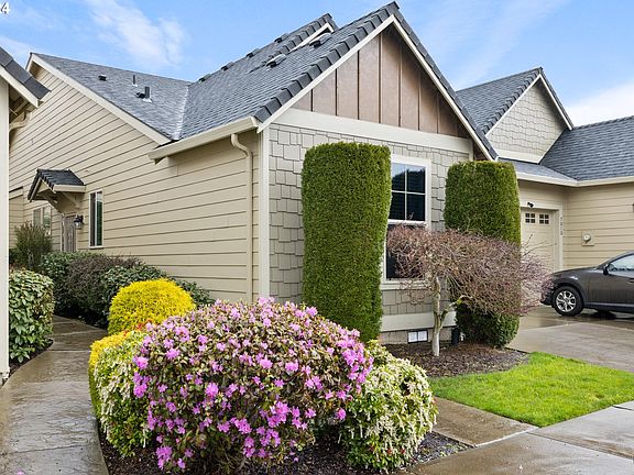2nd image of 7008 NE 56th St