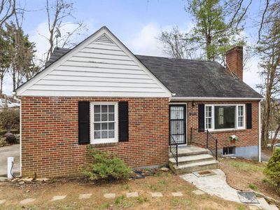 331 Longview Ct, Pulaski, VA, 24301